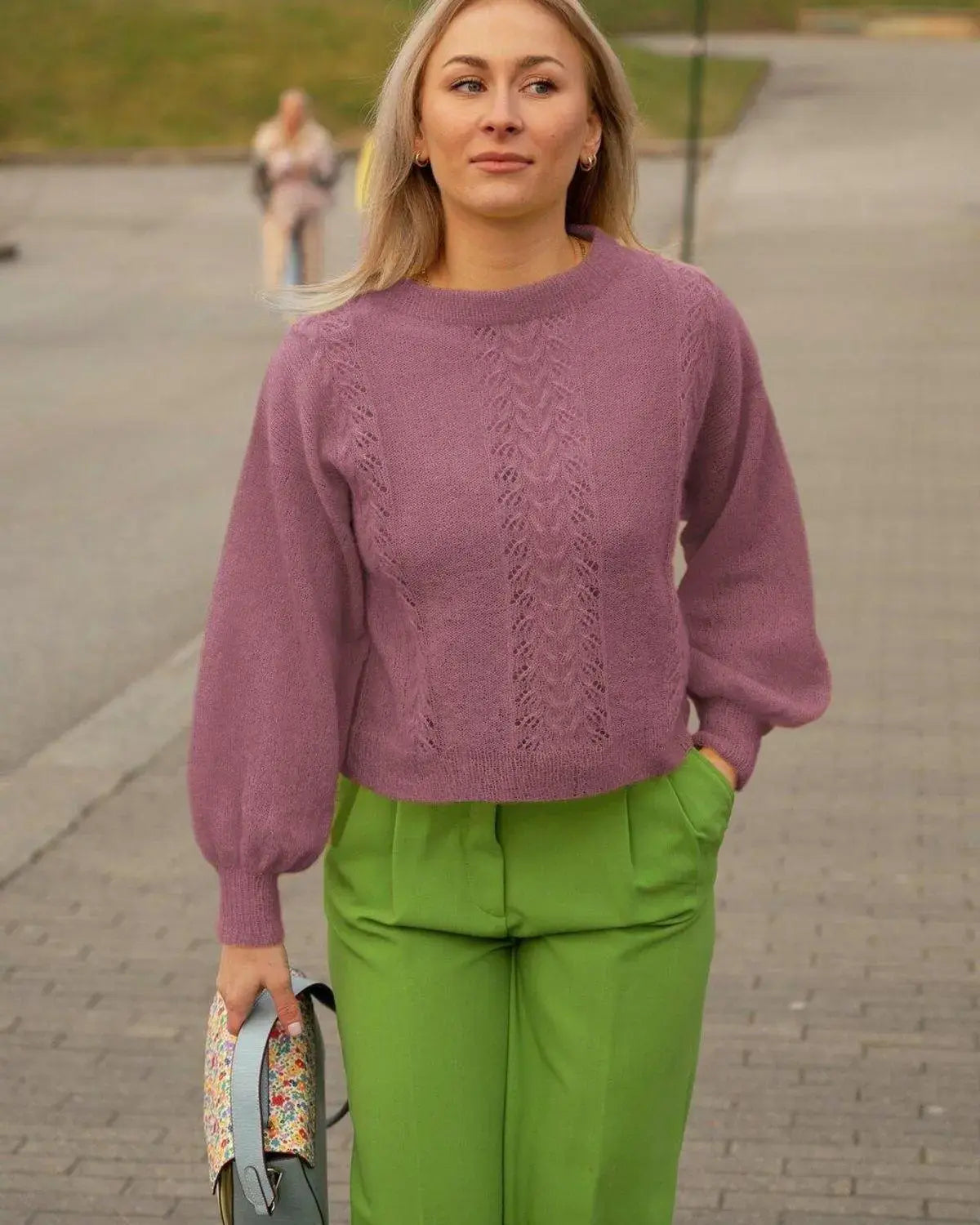Annine Genser, Mørk Rose
