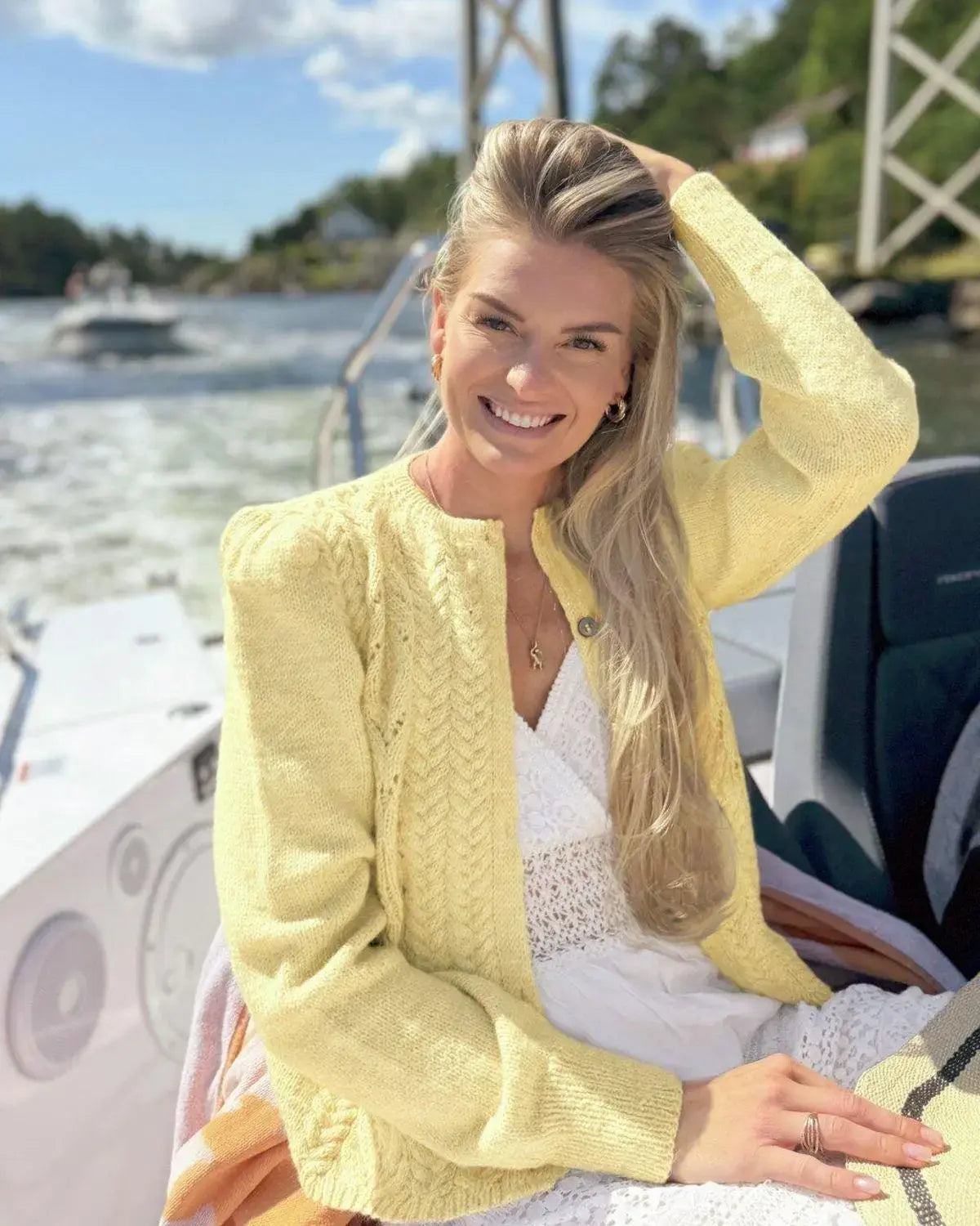 Tresser Cardigan, Lys Gul