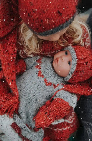 Adventsdrøm Dukketøy, Rødt