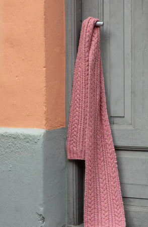 Finja Lue, Skjerf og Leggvarmere, Dus Rosa