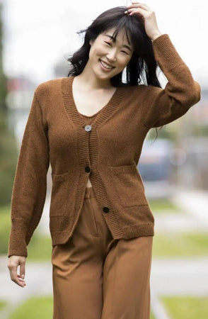 Katie Cardigan, Varm Brun