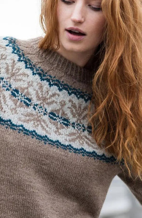 Maria Genser, Lys Brun