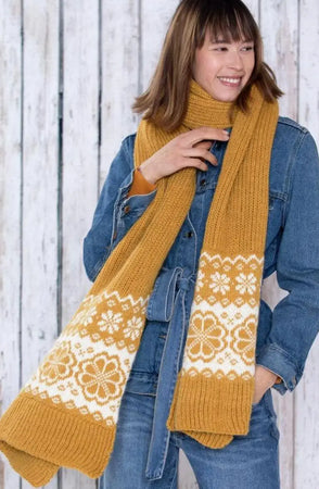 Q-Symre Skjerf, Maisgul