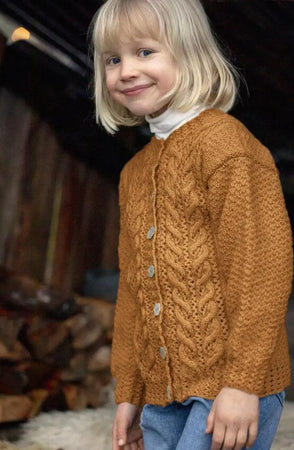 Rilja Cardigan, Kitt