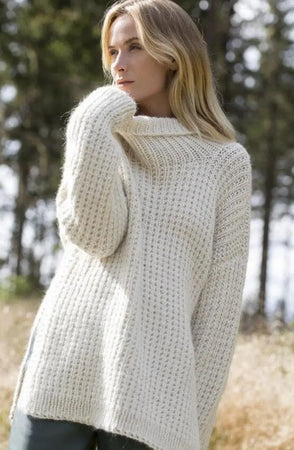 Sapphire Genser, Natur