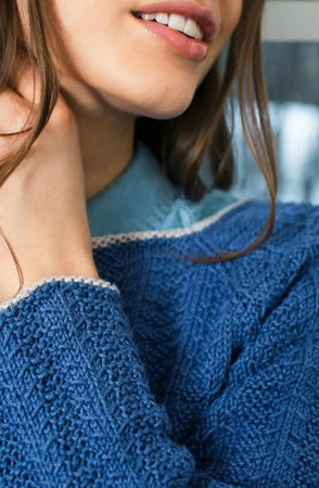 Genser med Strukturmønsker, Blå